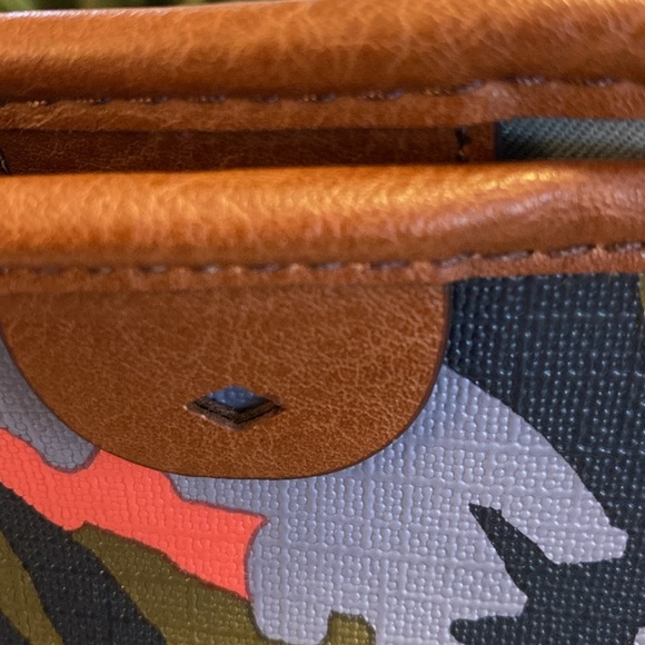 NWOT~2 PC.~FOSSIL Rachel multi~color Coated Canvas with Leather Trim and Straps - Picture 12 of 13